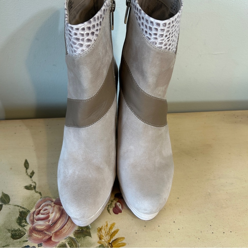 Vince Camuto Gilisama Boho Patchwork Tan White Suede Leather Platform Boots - Picture 9 of 17